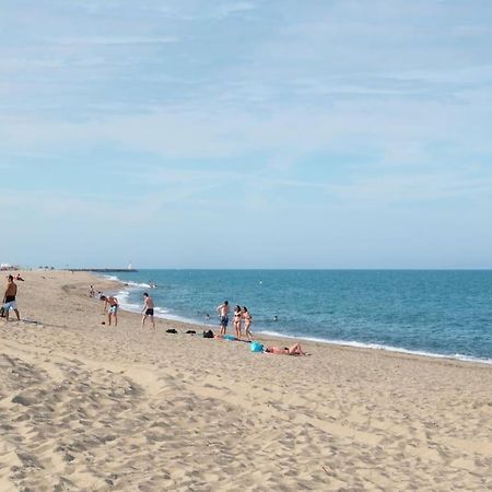T3 - Parking - Plage / 6 Personnes Le Barcares Exterior photo
